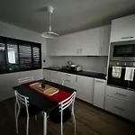 Sky & Ocean Villa *